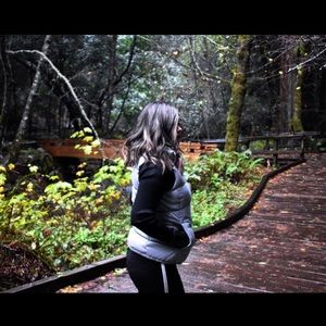 Old Navy Puffer Vest